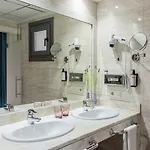 Centro, Affiliated By Melia 3*