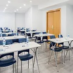 فندق Centro, Affiliated By Melia