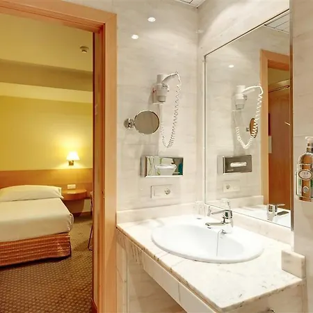 Centro , Affiliated By Melia 3* אלצ'ה