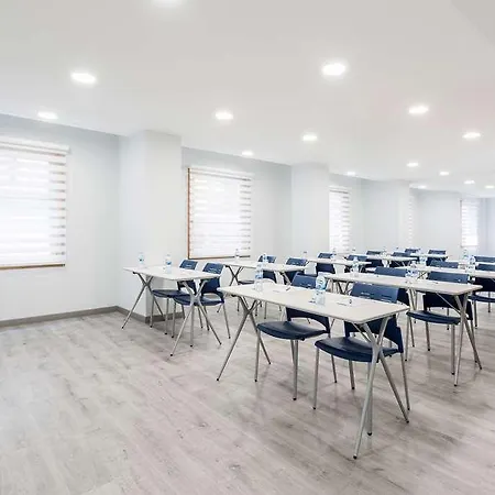 Hotel Centro , Affiliated By Melia 3*
