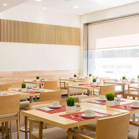 Centro , Affiliated By Melia Elche