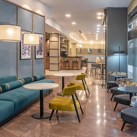 Hotel Centro , Affiliated By Melia 3*
