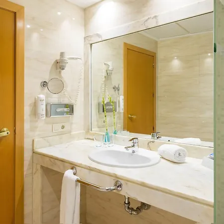 Centro , Affiliated By Melia 3* Elche