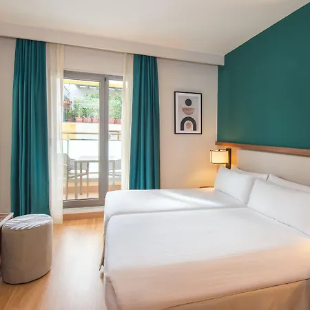 מלון Centro , Affiliated By Melia