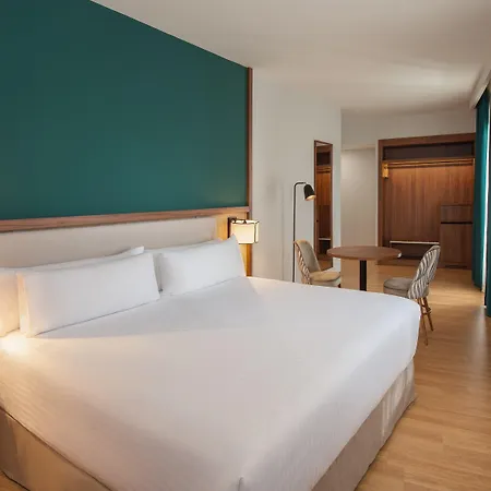 Centro , Affiliated By Melia 3* אלצ'ה