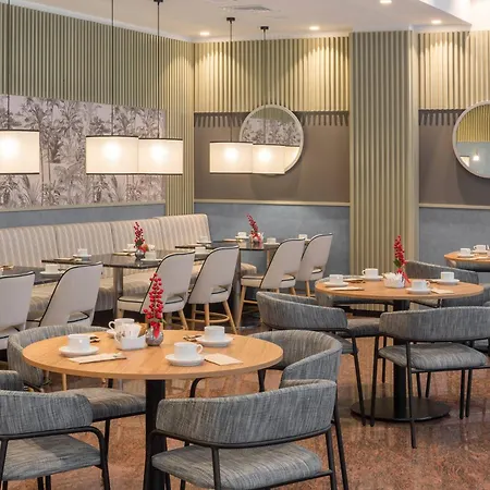 Centro, Affiliated By Melia Hotell Elche