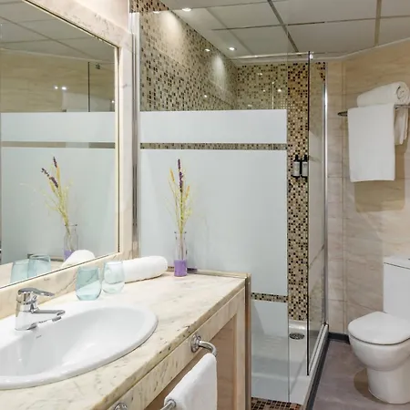 Centro, Affiliated By Melia Hotell Elche