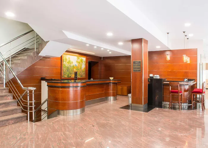 Centro Affiliated By Melia Elche