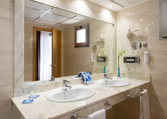 Centro Affiliated By Melia