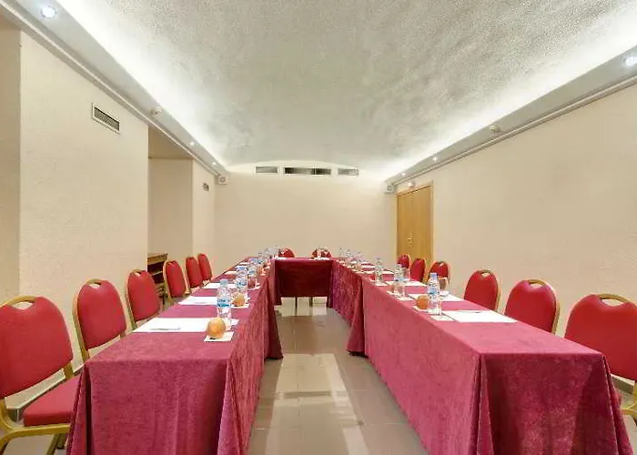 Centro Affiliated By Melia מלון