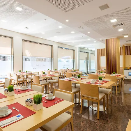 Centro, Affiliated By Melia מלון 3*