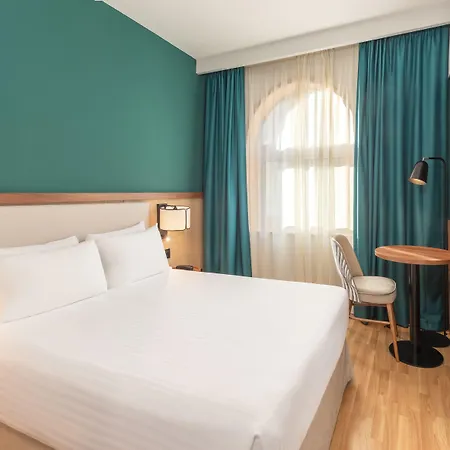 Centro , Affiliated By Melia Hotel 3*