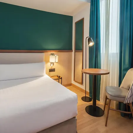 Centro Affiliated By Melia