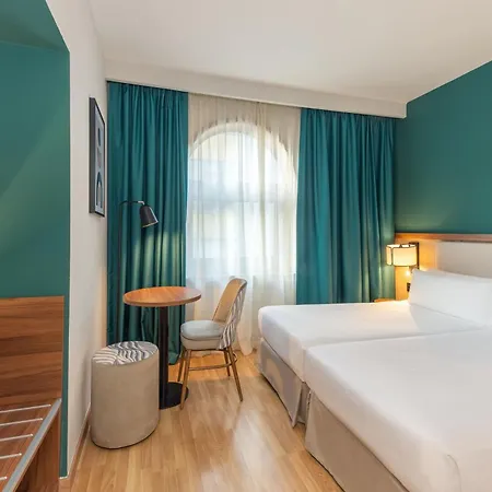 Centro, Affiliated By Melia 3* Elche
