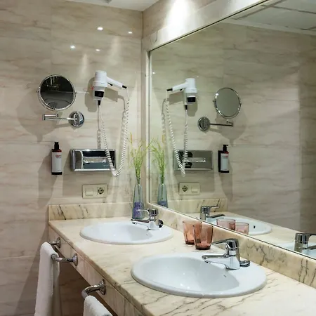 Hotel Centro, Affiliated By Melia Elche