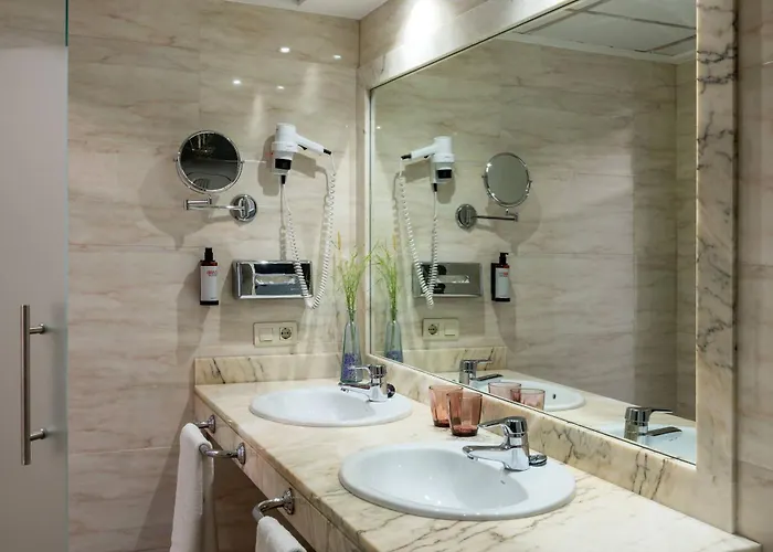 Centro Affiliated By Melia 3* Elche